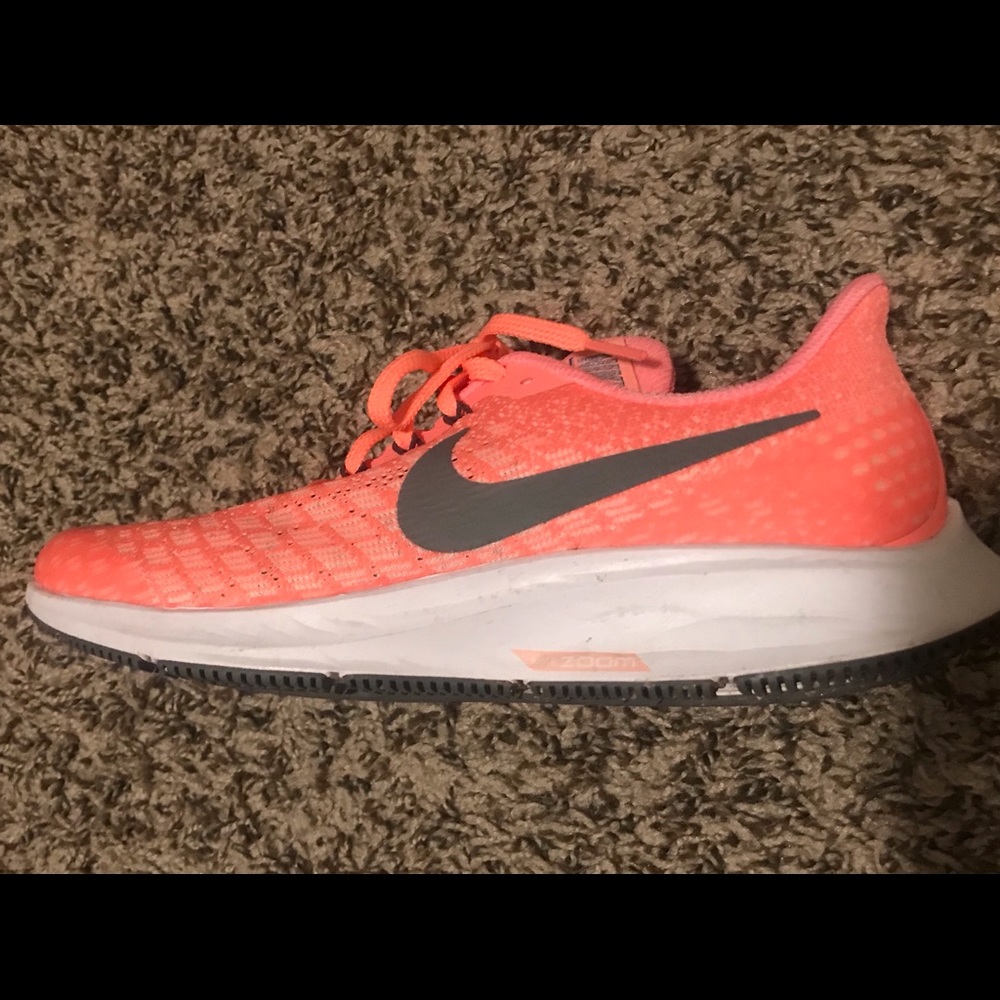 Nike air Pegasus size 5.5Y